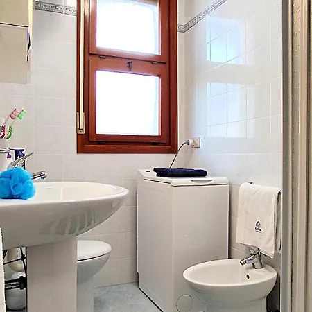 Leda Apartmán *
